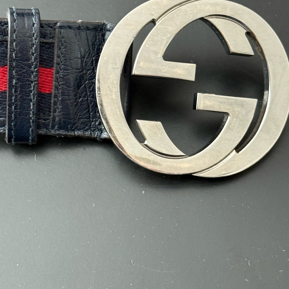Gucci Dark Blue and Red Stripe Belt